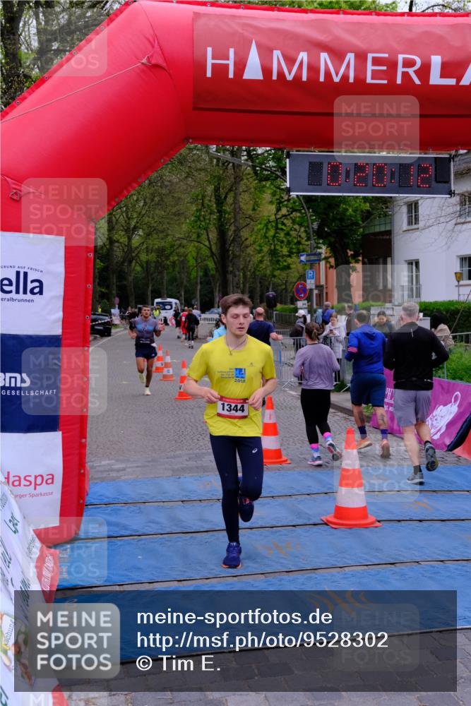19.04.2026 - Hammer Lauf Tim E. http://msf.ph/oto/9528302 19.04.2026 10:05:21 Ziel 110, 216, 283, 561, 784, 891, 966, 1344, 1602, 1708, 1727, 1859 meine-sportfotos.de