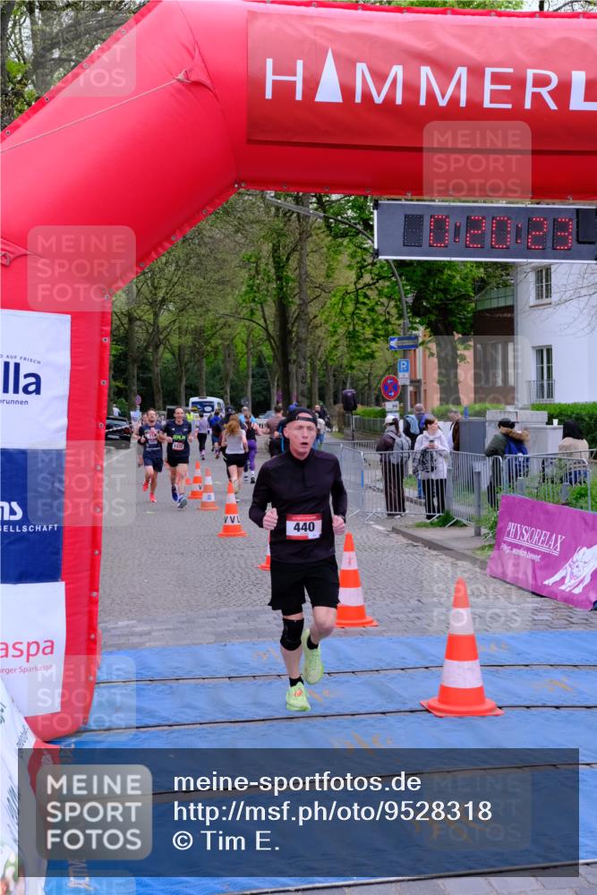 19.04.2026 - Hammer Lauf Tim E. http://msf.ph/oto/9528318 19.04.2026 10:05:32 Ziel 214, 348, 440, 813, 1331, 1332 meine-sportfotos.de
