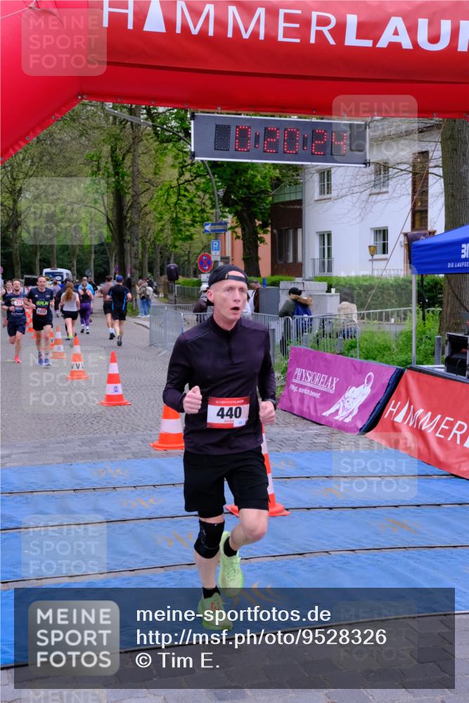 19.04.2026 - Hammer Lauf Tim E. http://msf.ph/oto/9528326 19.04.2026 10:05:33 Ziel 214, 329, 348, 440, 687, 813, 1331, 1332 meine-sportfotos.de