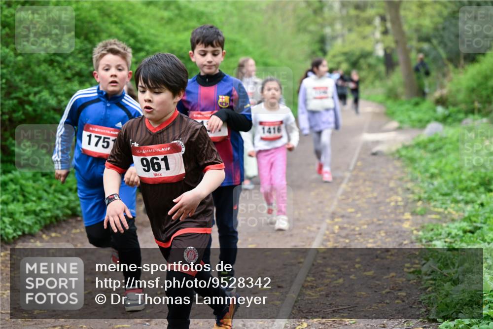 19.04.2026 - Hammer Lauf Dr. Thomas Lammeyer http://msf.ph/oto/9528342 19.04.2026 09:27:31 Laufen 175, 961, 1416, 1910 meine-sportfotos.de