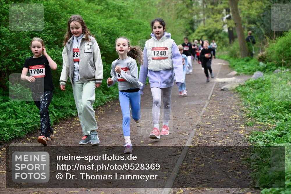 19.04.2026 - Hammer Lauf Dr. Thomas Lammeyer http://msf.ph/oto/9528369 19.04.2026 09:27:34 Laufen 1709, 1248 meine-sportfotos.de