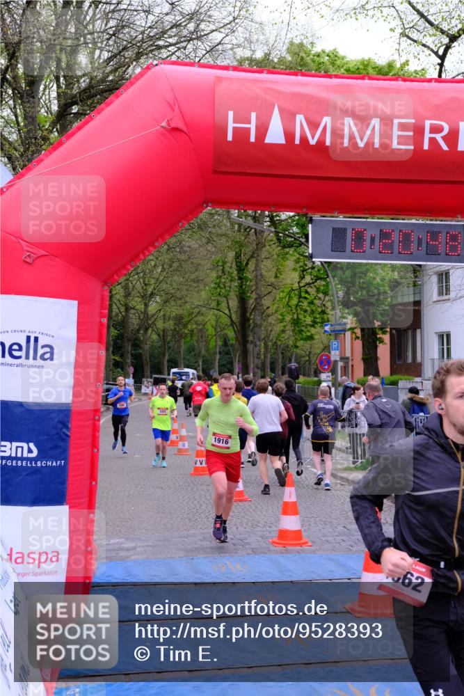 19.04.2026 - Hammer Lauf Tim E. http://msf.ph/oto/9528393 19.04.2026 10:05:57 Ziel 101, 200, 290, 296, 585, 783, 896, 1062, 1267, 1748, 1854, 1896, 1900, 1901, 1916 meine-sportfotos.de