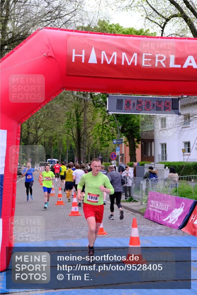 19.04.2026 - Hammer Lauf Tim E. http://msf.ph/oto/9528405 19.04.2026 10:05:58 Ziel 101, 200, 290, 296, 783, 896, 1062, 1736, 1748, 1854, 1896, 1900, 1901, 1916 meine-sportfotos.de