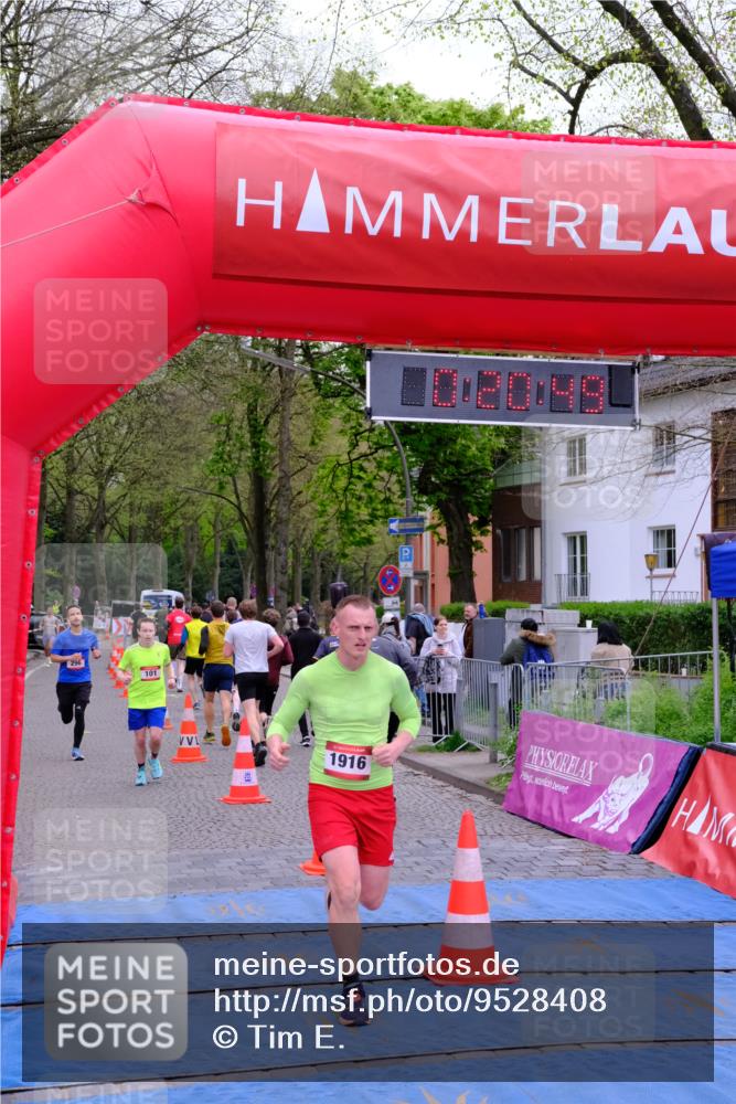 19.04.2026 - Hammer Lauf Tim E. http://msf.ph/oto/9528408 19.04.2026 10:05:58 Ziel 101, 200, 290, 296, 783, 896, 1062, 1736, 1748, 1854, 1896, 1900, 1901, 1916 meine-sportfotos.de