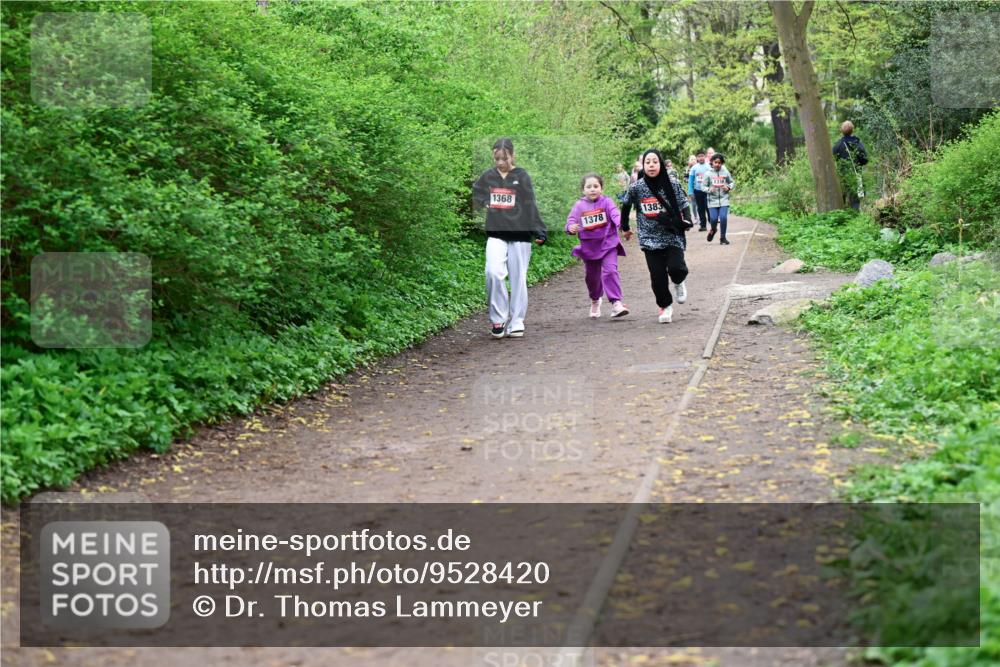 19.04.2026 - Hammer Lauf Dr. Thomas Lammeyer http://msf.ph/oto/9528420 19.04.2026 09:27:39 Laufen 1368, 1378, 1383 meine-sportfotos.de
