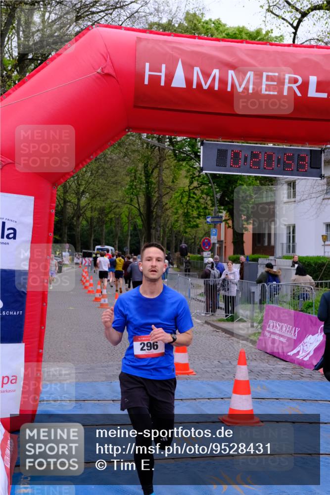 19.04.2026 - Hammer Lauf Tim E. http://msf.ph/oto/9528431 19.04.2026 10:06:01 Ziel 101, 200, 252, 296, 896, 1062, 1736, 1896, 1916 meine-sportfotos.de