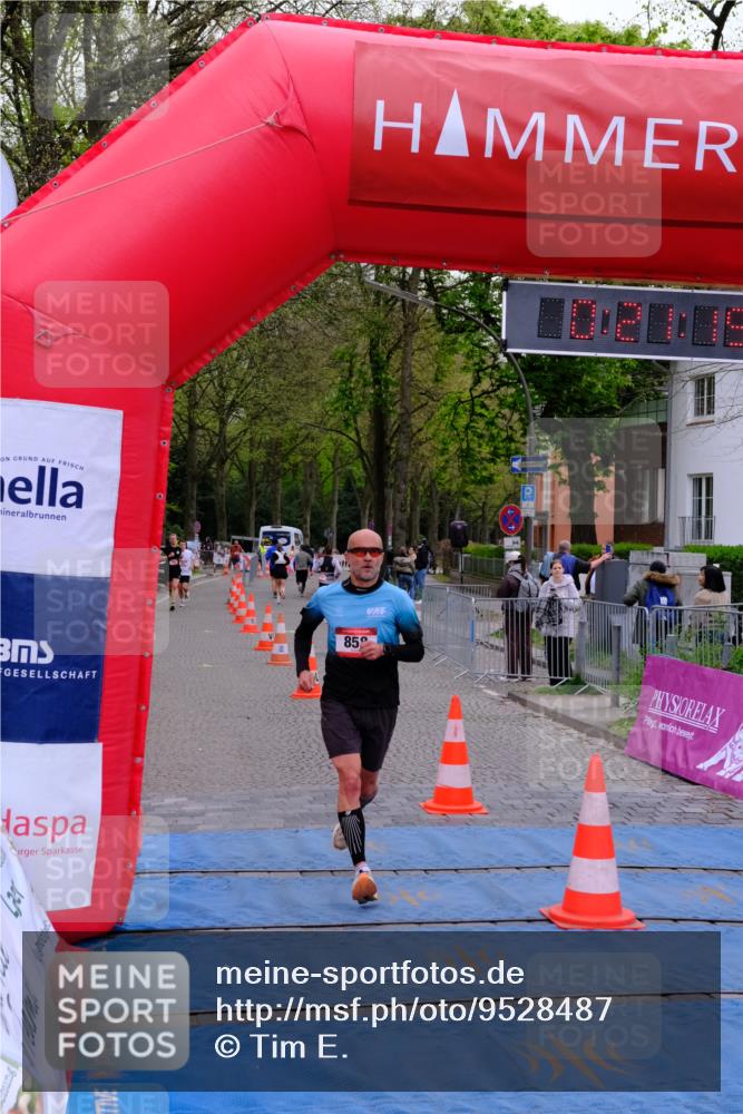 19.04.2026 - Hammer Lauf Tim E. http://msf.ph/oto/9528487 19.04.2026 10:06:27 Ziel 858, 1021, 1190, 1239 meine-sportfotos.de