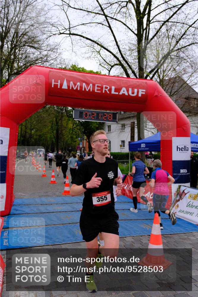 19.04.2026 - Hammer Lauf Tim E. http://msf.ph/oto/9528503 19.04.2026 10:06:37 Ziel 179, 355, 544, 579, 645, 710, 922, 1004, 1010, 1141, 1200, 1270, 1734, 1760, 1842 meine-sportfotos.de