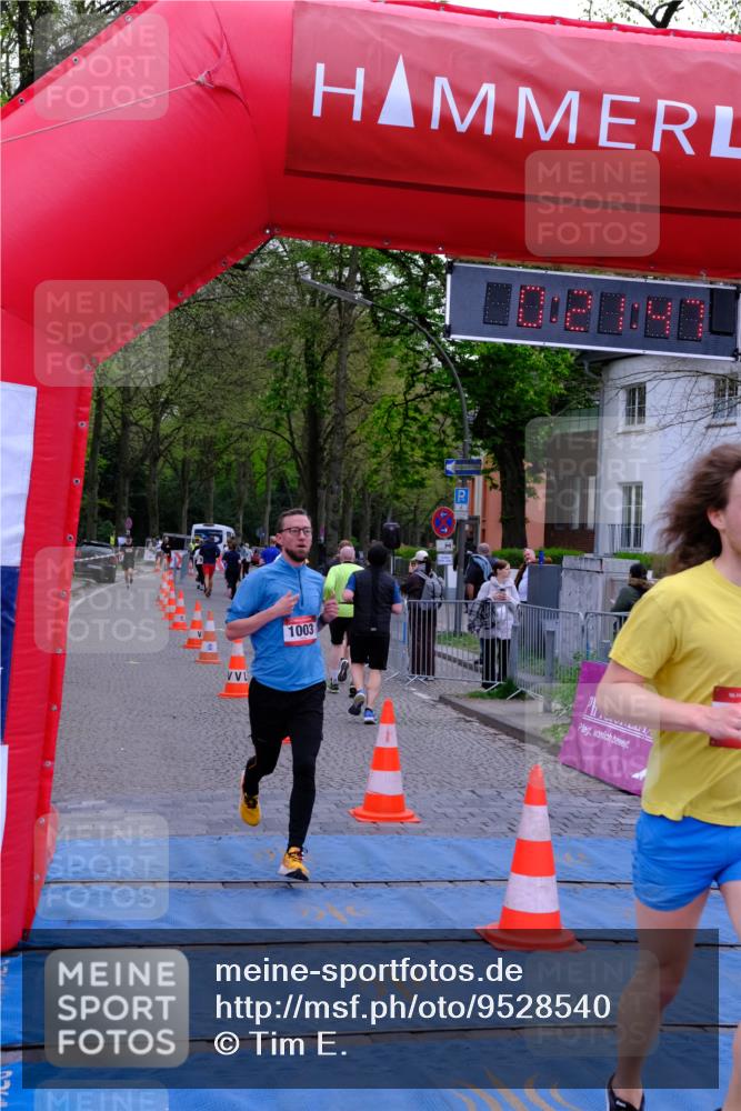 19.04.2026 - Hammer Lauf Tim E. http://msf.ph/oto/9528540 19.04.2026 10:06:56 Ziel 366, 1003, 1075, 1249, 1614 meine-sportfotos.de