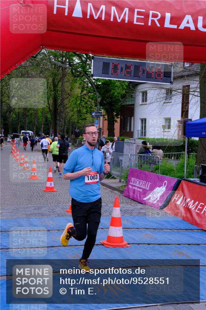 19.04.2026 - Hammer Lauf Tim E. http://msf.ph/oto/9528551 19.04.2026 10:06:57 Ziel 260, 366, 1003, 1249, 1614 meine-sportfotos.de