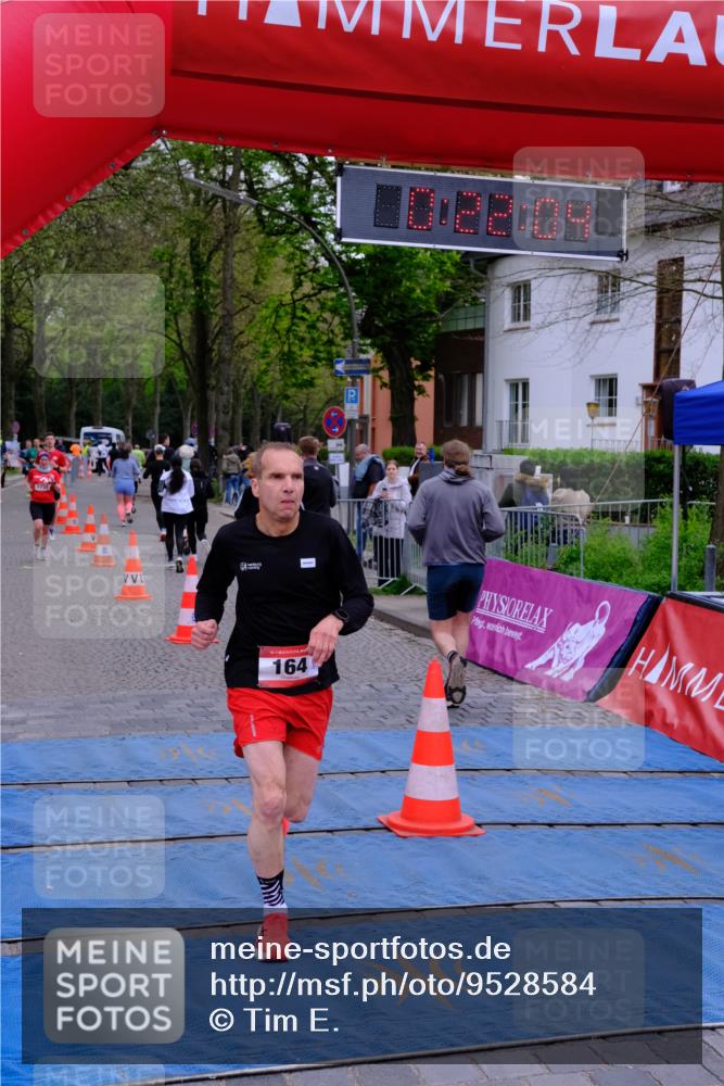 19.04.2026 - Hammer Lauf Tim E. http://msf.ph/oto/9528584 19.04.2026 10:07:13 Ziel 164, 215, 344, 352, 551, 755, 1028, 1133, 1279, 1290, 1329, 1608, 1640, 1732 meine-sportfotos.de