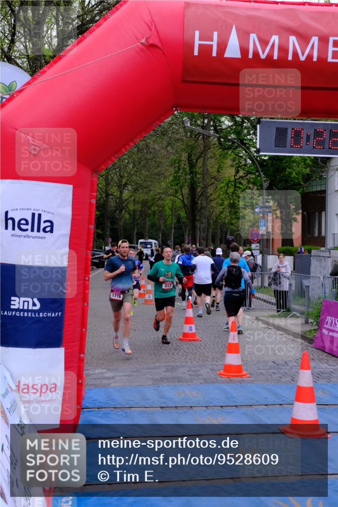 19.04.2026 - Hammer Lauf Tim E. http://msf.ph/oto/9528609 19.04.2026 10:07:21 Ziel 106, 114, 217, 321, 551, 563, 613, 651, 1009, 1028, 1133, 1279, 1691, 1732, 1776 meine-sportfotos.de