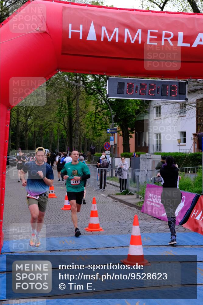 19.04.2026 - Hammer Lauf Tim E. http://msf.ph/oto/9528623 19.04.2026 10:07:22 Ziel 106, 114, 217, 321, 422, 551, 563, 578, 613, 651, 1009, 1028, 1623, 1691, 1732, 1776 meine-sportfotos.de