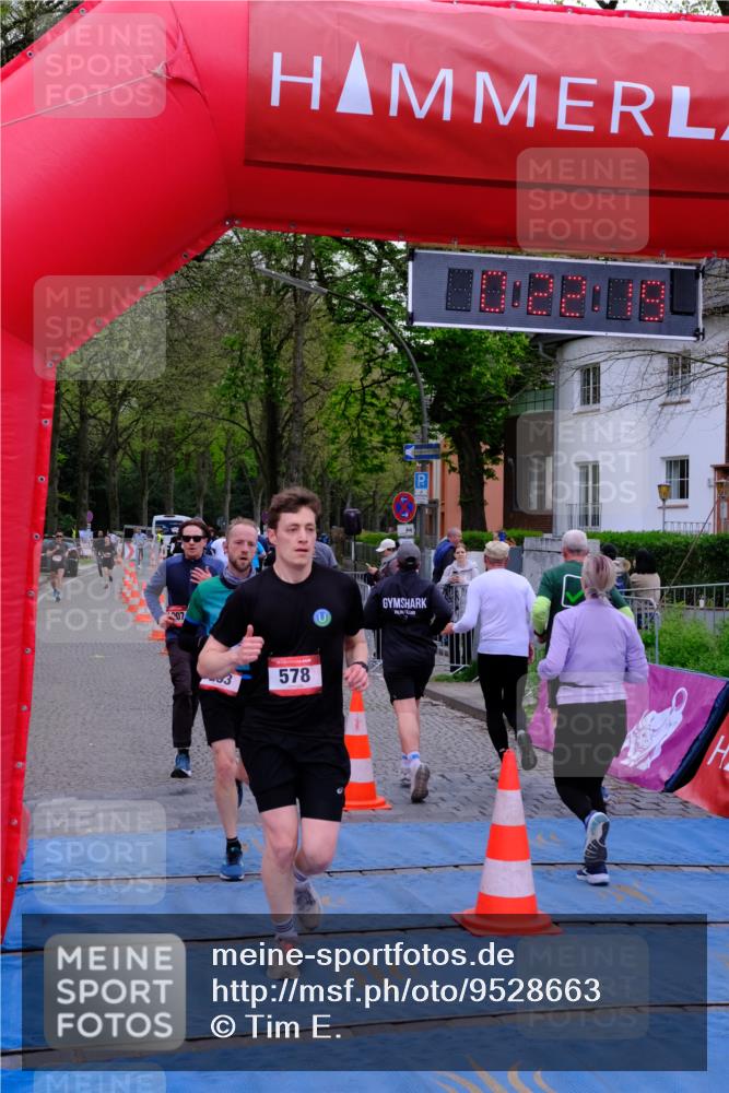 19.04.2026 - Hammer Lauf Tim E. http://msf.ph/oto/9528663 19.04.2026 10:07:28 Ziel 106, 217, 227, 279, 293, 321, 324, 325, 422, 578, 600, 613, 651, 733, 948, 955, 1007, 1009, 1215, 1216, 1623, 1691, 1721, 1776 meine-sportfotos.de