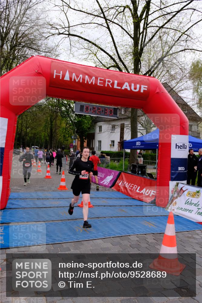 19.04.2026 - Hammer Lauf Tim E. http://msf.ph/oto/9528689 19.04.2026 10:07:39 Ziel 786, 903, 1107, 1230, 1357, 1775, 1793, 1921 meine-sportfotos.de