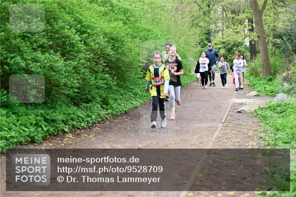 19.04.2026 - Hammer Lauf Dr. Thomas Lammeyer http://msf.ph/oto/9528709 19.04.2026 09:28:37 Laufen 1647, 746, 1381, 1484 meine-sportfotos.de
