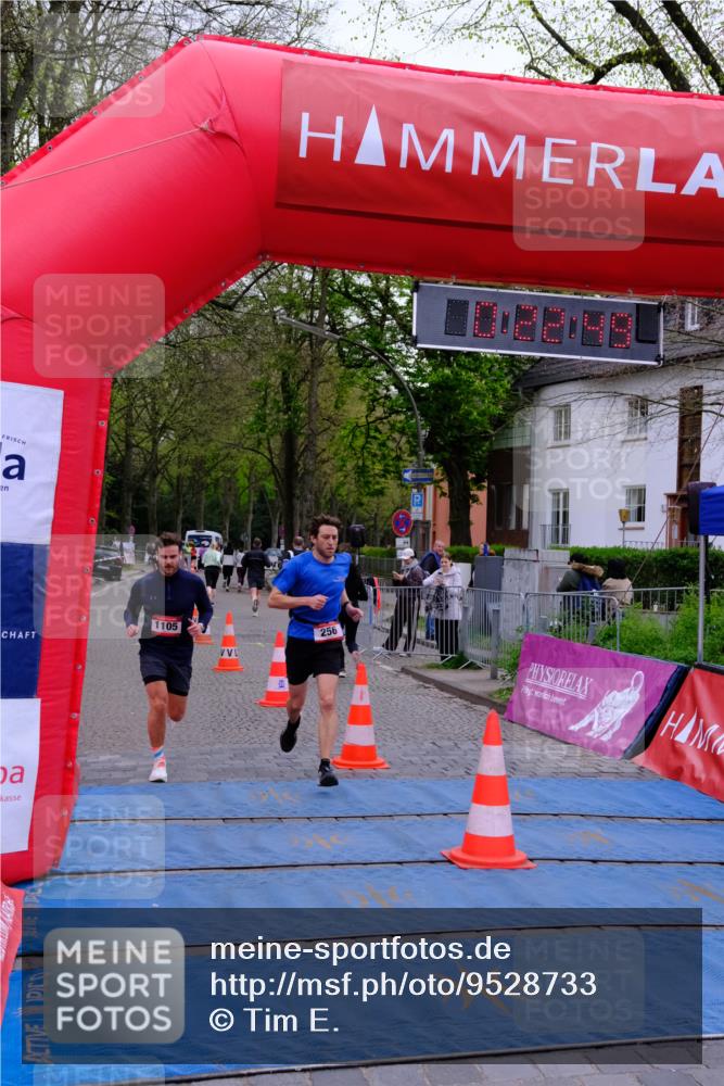 19.04.2026 - Hammer Lauf Tim E. http://msf.ph/oto/9528733 19.04.2026 10:07:58 Ziel 244, 256, 753, 804, 989, 1053, 1093, 1101, 1105, 1234 meine-sportfotos.de