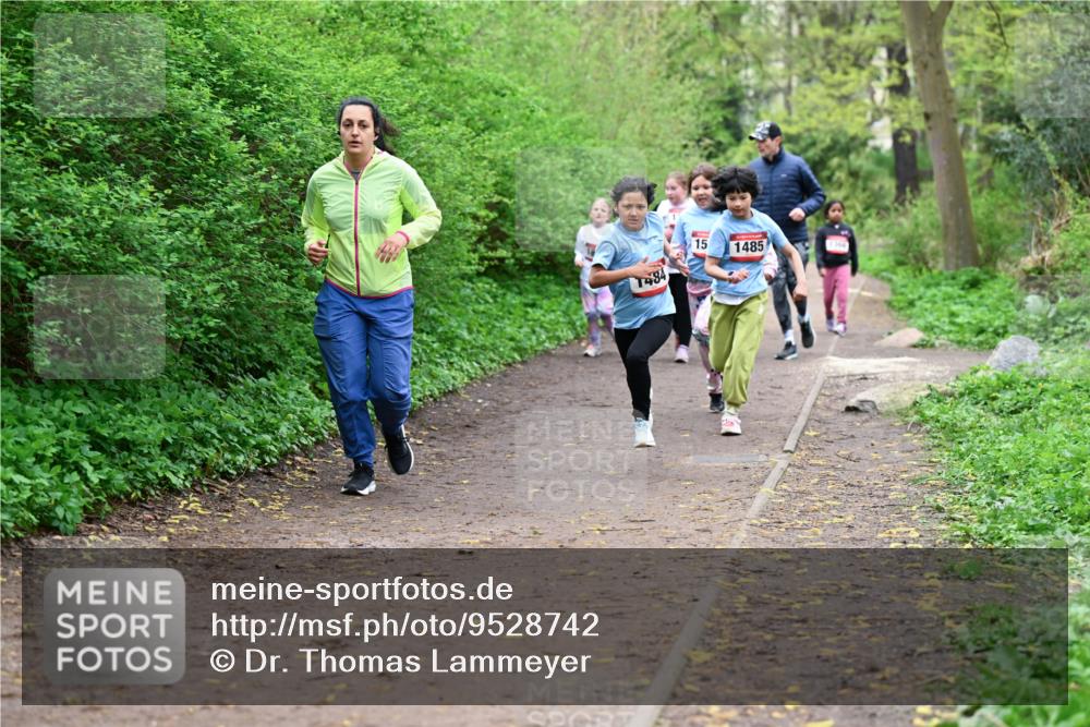19.04.2026 - Hammer Lauf Dr. Thomas Lammeyer http://msf.ph/oto/9528742 19.04.2026 09:28:40 Laufen 1484, 1485 meine-sportfotos.de