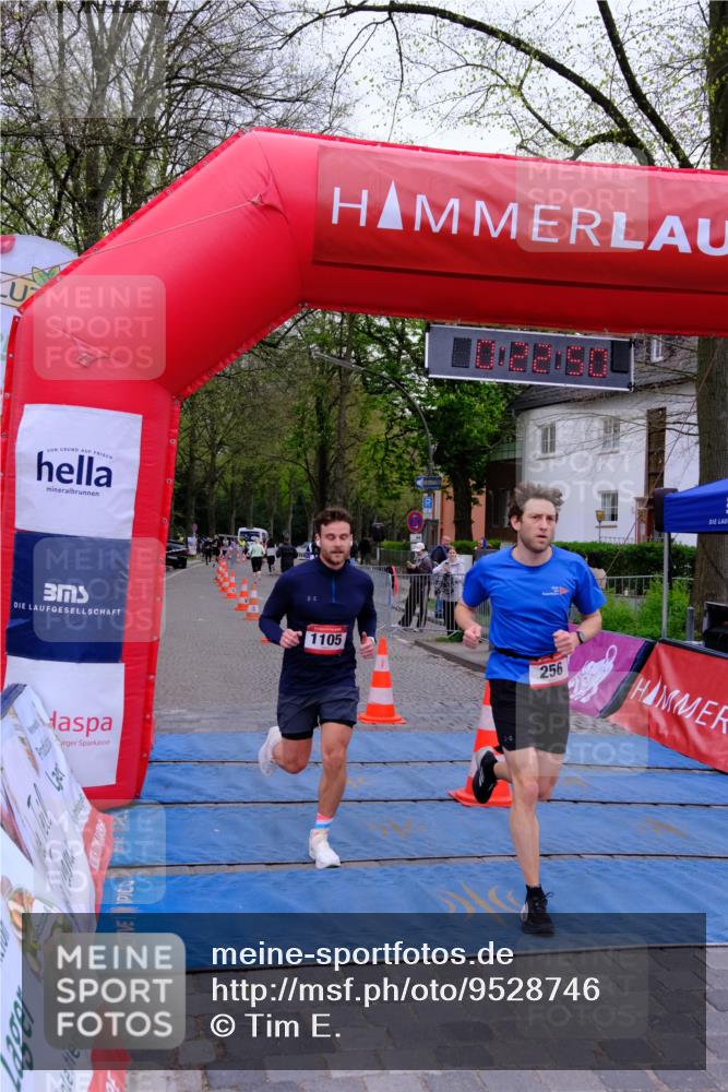 19.04.2026 - Hammer Lauf Tim E. http://msf.ph/oto/9528746 19.04.2026 10:07:59 Ziel 244, 256, 753, 804, 989, 1053, 1093, 1101, 1105, 1234 meine-sportfotos.de