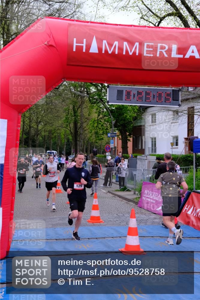 19.04.2026 - Hammer Lauf Tim E. http://msf.ph/oto/9528758 19.04.2026 10:08:14 Ziel 126, 129, 180, 399, 716, 907, 936, 1122, 1559, 1744, 1877, 1902 meine-sportfotos.de