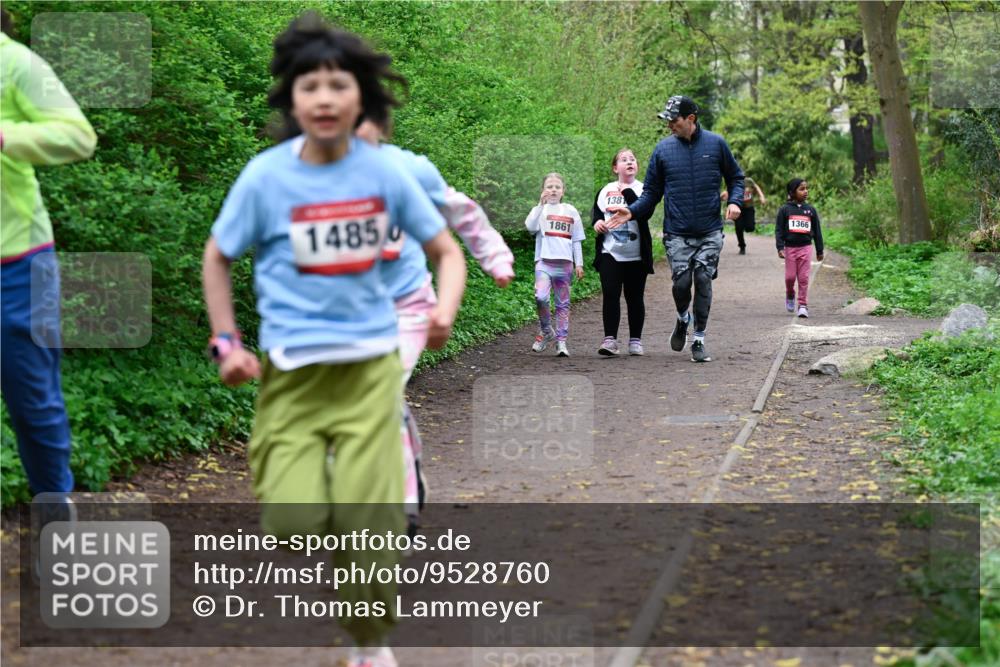 19.04.2026 - Hammer Lauf Dr. Thomas Lammeyer http://msf.ph/oto/9528760 19.04.2026 09:28:42 Laufen 1485, 1861, 1381, 1366 meine-sportfotos.de
