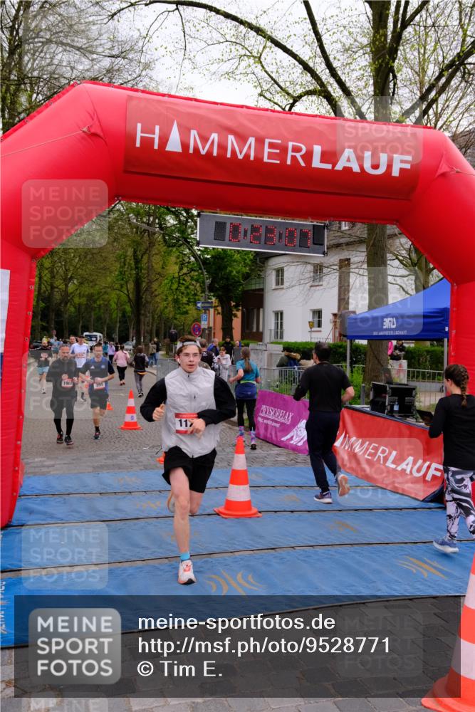 19.04.2026 - Hammer Lauf Tim E. http://msf.ph/oto/9528771 19.04.2026 10:08:15 Ziel 126, 129, 180, 399, 716, 907, 936, 1122, 1558, 1559, 1744, 1877, 1902 meine-sportfotos.de