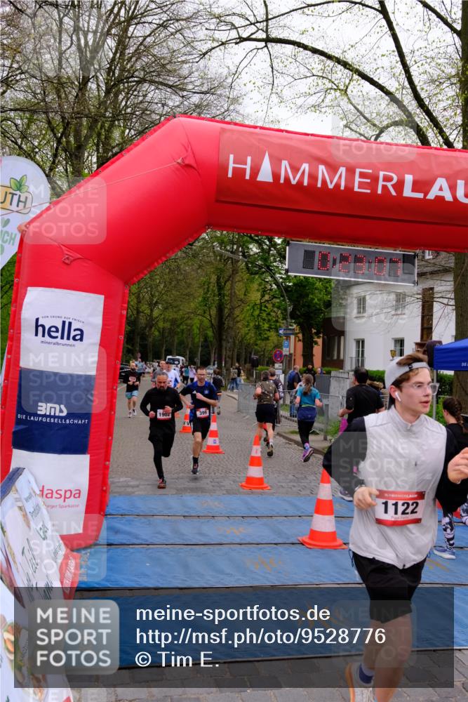 19.04.2026 - Hammer Lauf Tim E. http://msf.ph/oto/9528776 19.04.2026 10:08:16 Ziel 126, 129, 180, 399, 716, 907, 936, 1122, 1558, 1559, 1877, 1902 meine-sportfotos.de