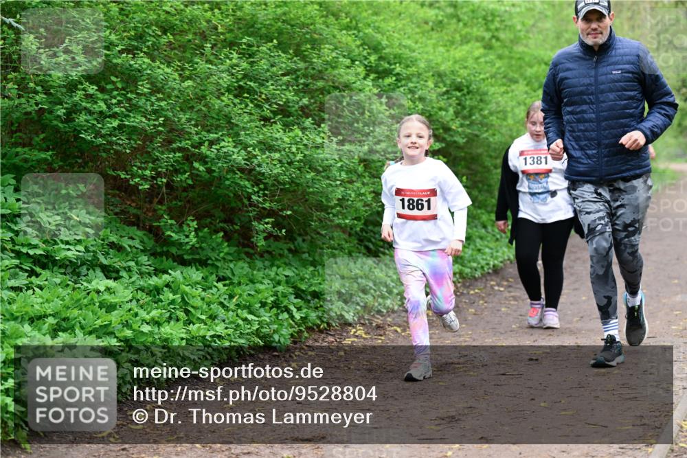 19.04.2026 - Hammer Lauf Dr. Thomas Lammeyer http://msf.ph/oto/9528804 19.04.2026 09:28:47 Laufen 1861, 1381 meine-sportfotos.de