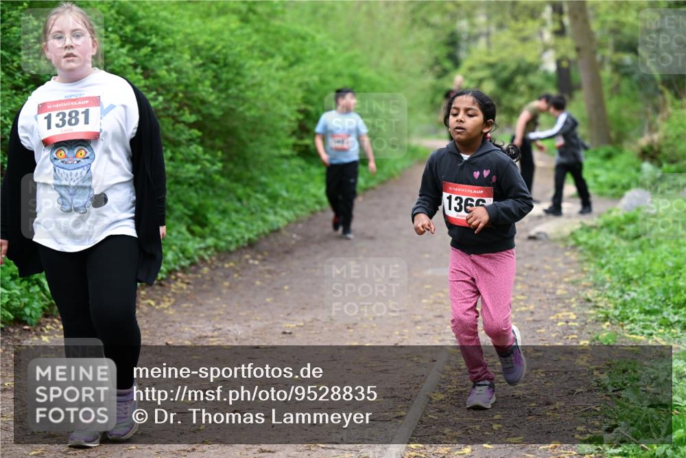 19.04.2026 - Hammer Lauf Dr. Thomas Lammeyer http://msf.ph/oto/9528835 19.04.2026 09:28:50 Laufen 1381, 1366 meine-sportfotos.de