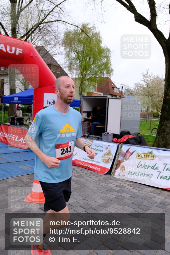 19.04.2026 - Hammer Lauf Tim E. http://msf.ph/oto/9528842 19.04.2026 10:08:29 Ziel 190, 199, 243, 274, 275, 317, 760, 876, 898, 957, 963, 1926 meine-sportfotos.de