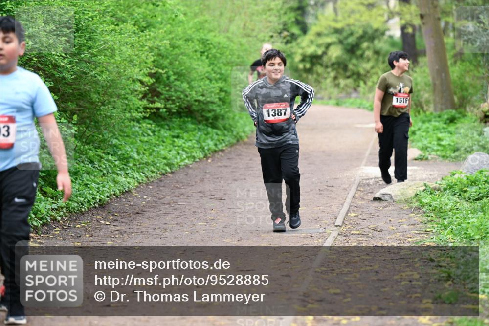 19.04.2026 - Hammer Lauf Dr. Thomas Lammeyer http://msf.ph/oto/9528885 19.04.2026 09:28:56 Laufen 1387, 1516 meine-sportfotos.de