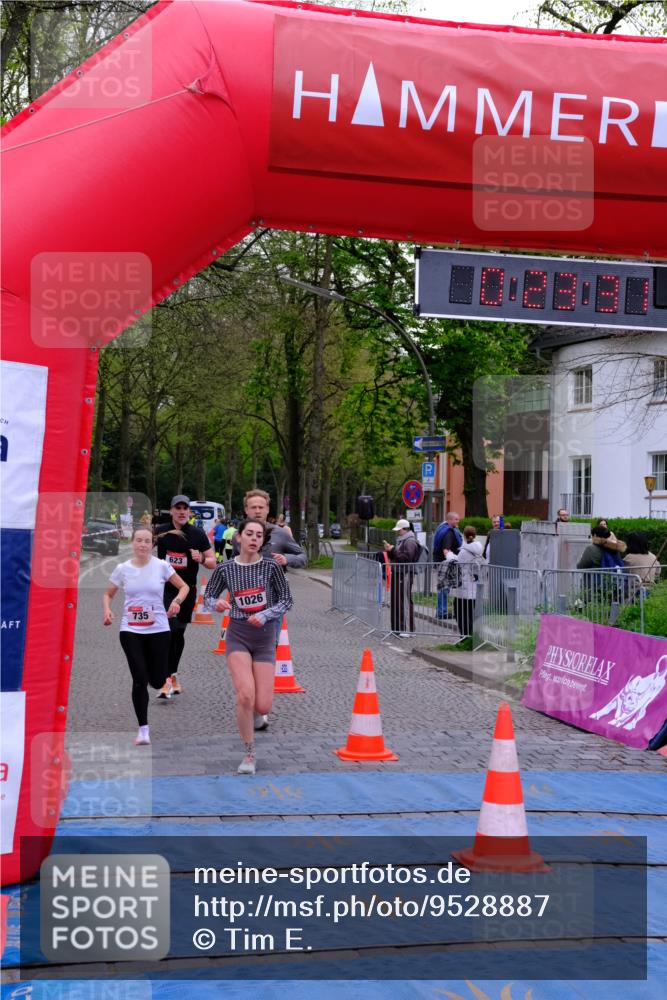 19.04.2026 - Hammer Lauf Tim E. http://msf.ph/oto/9528887 19.04.2026 10:08:40 Ziel 623, 652, 735, 916, 1026, 1917 meine-sportfotos.de