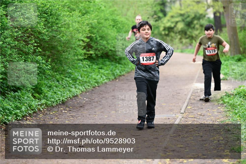 19.04.2026 - Hammer Lauf Dr. Thomas Lammeyer http://msf.ph/oto/9528903 19.04.2026 09:28:58 Laufen 1387, 1516 meine-sportfotos.de