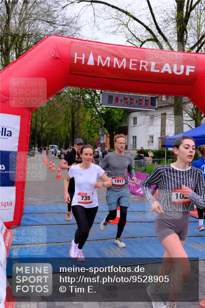 19.04.2026 - Hammer Lauf Tim E. http://msf.ph/oto/9528905 19.04.2026 10:08:42 Ziel 623, 652, 669, 735, 1026, 1917 meine-sportfotos.de