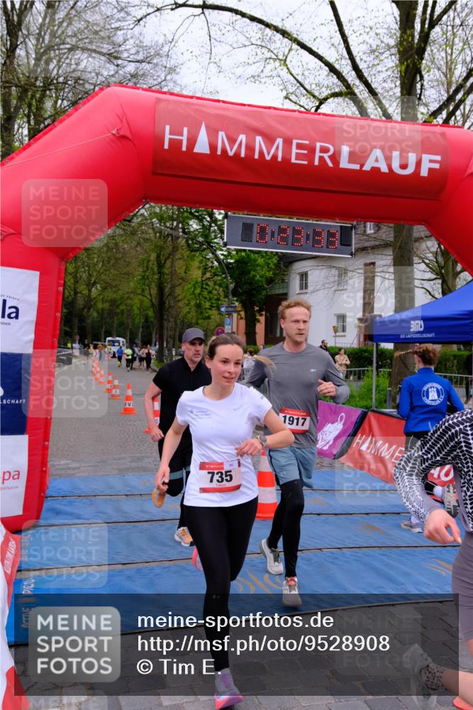 19.04.2026 - Hammer Lauf Tim E. http://msf.ph/oto/9528908 19.04.2026 10:08:42 Ziel 623, 652, 669, 735, 1026, 1917 meine-sportfotos.de