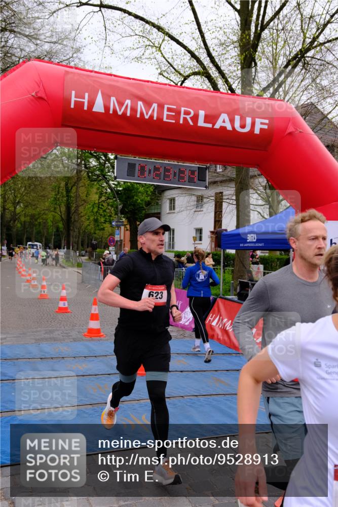 19.04.2026 - Hammer Lauf Tim E. http://msf.ph/oto/9528913 19.04.2026 10:08:43 Ziel 623, 652, 669, 735, 1026, 1917 meine-sportfotos.de