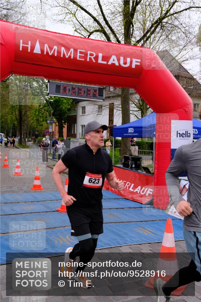 19.04.2026 - Hammer Lauf Tim E. http://msf.ph/oto/9528916 19.04.2026 10:08:43 Ziel 623, 652, 669, 735, 1026, 1917 meine-sportfotos.de
