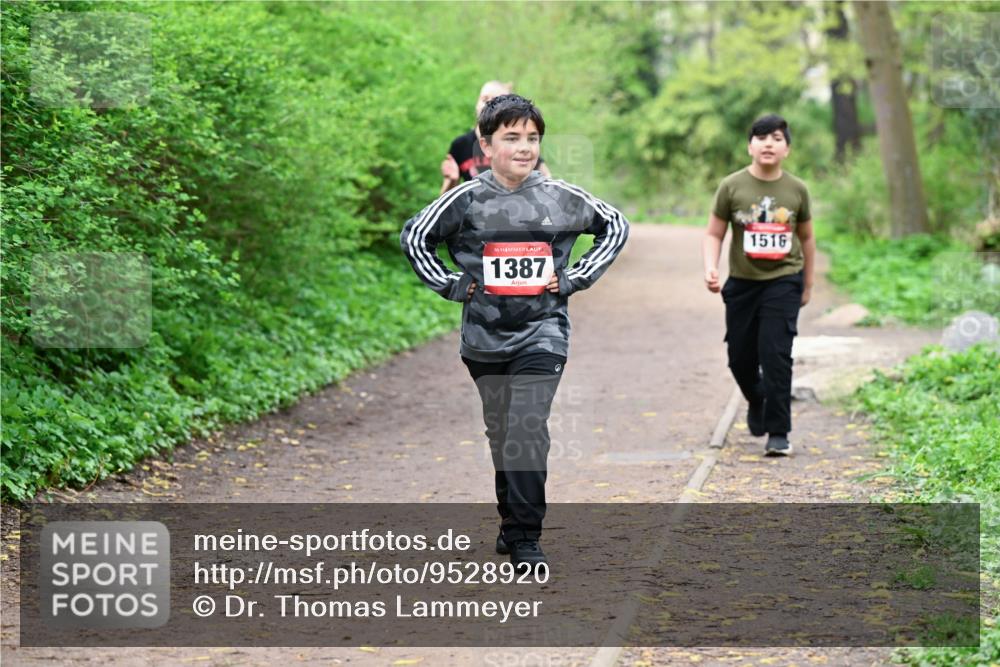 19.04.2026 - Hammer Lauf Dr. Thomas Lammeyer http://msf.ph/oto/9528920 19.04.2026 09:28:59 Laufen 1387, 1516 meine-sportfotos.de