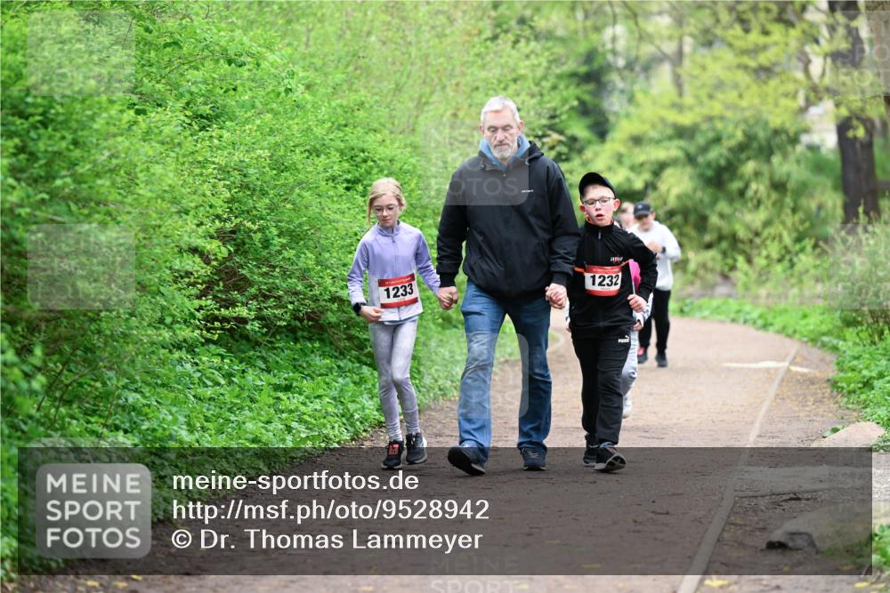 19.04.2026 - Hammer Lauf Dr. Thomas Lammeyer http://msf.ph/oto/9528942 19.04.2026 09:29:36 Laufen 1233, 1232 meine-sportfotos.de