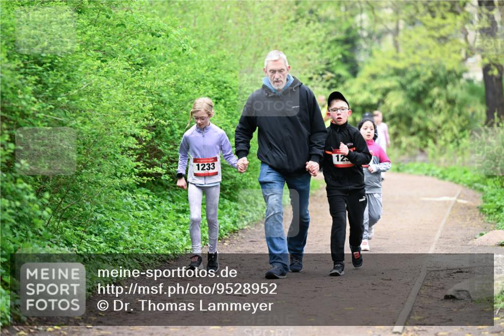19.04.2026 - Hammer Lauf Dr. Thomas Lammeyer http://msf.ph/oto/9528952 19.04.2026 09:29:38 Laufen 125, 1233 meine-sportfotos.de