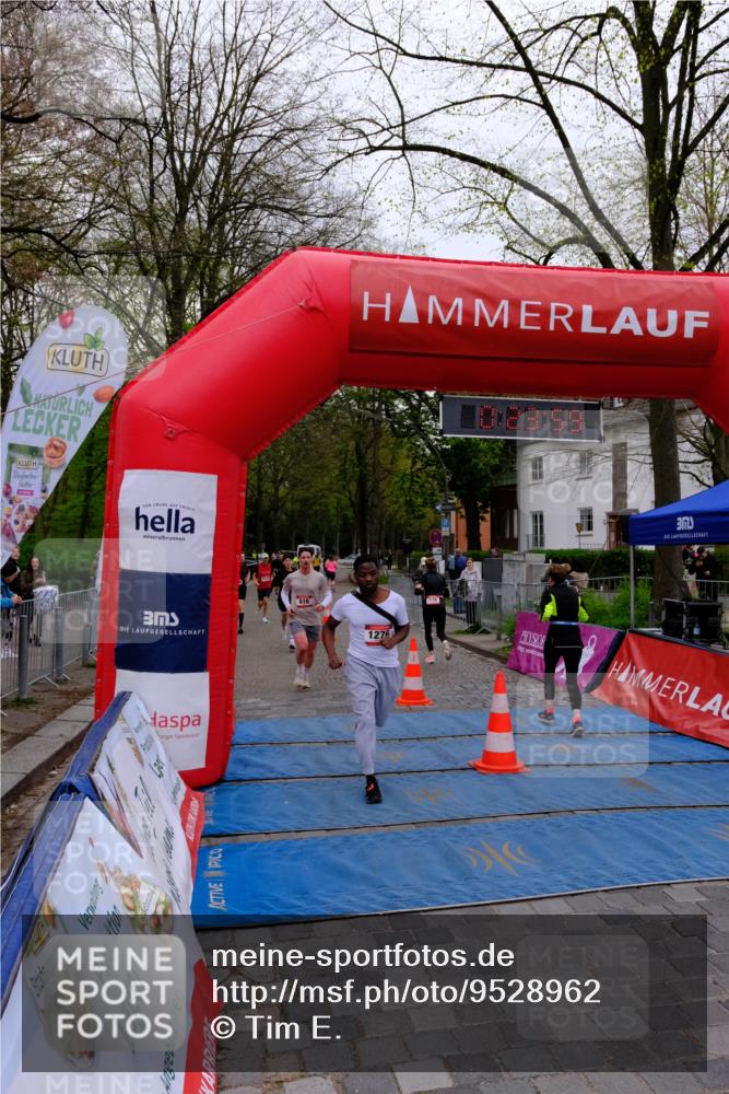 19.04.2026 - Hammer Lauf Tim E. http://msf.ph/oto/9528962 19.04.2026 10:09:08 Ziel 148, 178, 308, 343, 616, 1204, 1276, 1317, 1798, 1898 meine-sportfotos.de