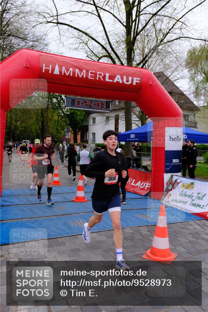 19.04.2026 - Hammer Lauf Tim E. http://msf.ph/oto/9528973 19.04.2026 10:09:12 Ziel 148, 308, 343, 610, 616, 720, 1204, 1276, 1317, 1679, 1798, 1898 meine-sportfotos.de