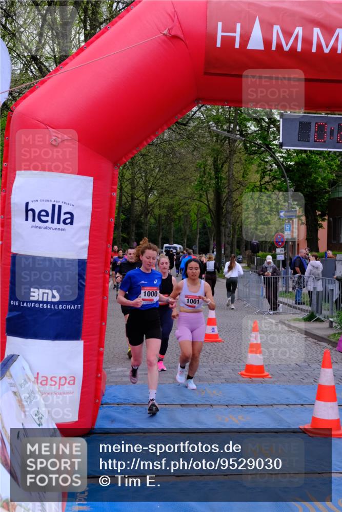 19.04.2026 - Hammer Lauf Tim E. http://msf.ph/oto/9529030 19.04.2026 10:09:40 Ziel 105, 222, 400, 799, 863, 1000, 1001, 1145, 1211, 1262, 1266, 1800 meine-sportfotos.de