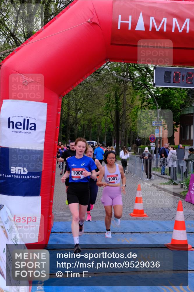 19.04.2026 - Hammer Lauf Tim E. http://msf.ph/oto/9529036 19.04.2026 10:09:40 Ziel 105, 222, 400, 799, 863, 1000, 1001, 1145, 1211, 1262, 1266, 1800 meine-sportfotos.de