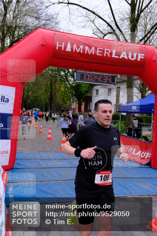 19.04.2026 - Hammer Lauf Tim E. http://msf.ph/oto/9529050 19.04.2026 10:09:43 Ziel 105, 107, 222, 400, 799, 863, 888, 909, 910, 1000, 1001, 1142, 1145, 1210, 1211, 1246, 1262, 1266, 1304, 1800 meine-sportfotos.de