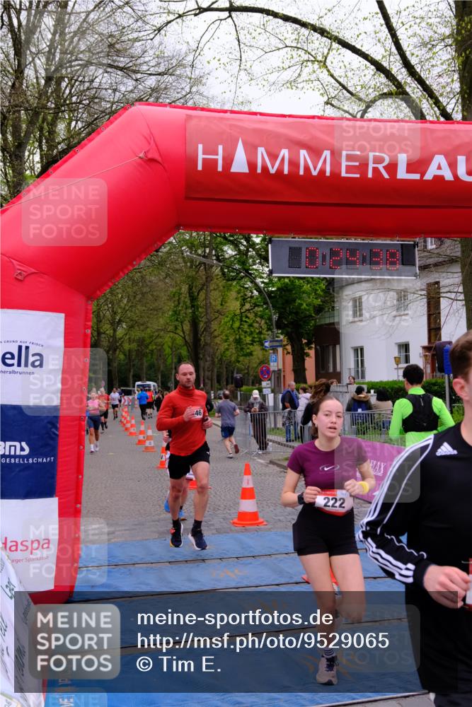 19.04.2026 - Hammer Lauf Tim E. http://msf.ph/oto/9529065 19.04.2026 10:09:47 Ziel 107, 222, 400, 871, 879, 888, 909, 910, 1142, 1210, 1211, 1246, 1304, 1692, 1800 meine-sportfotos.de