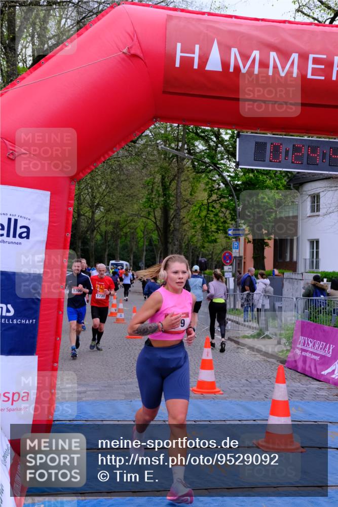 19.04.2026 - Hammer Lauf Tim E. http://msf.ph/oto/9529092 19.04.2026 10:09:52 Ziel 107, 672, 871, 879, 888, 909, 910, 1114, 1142, 1298, 1356, 1641, 1692, 1700, 1731 meine-sportfotos.de