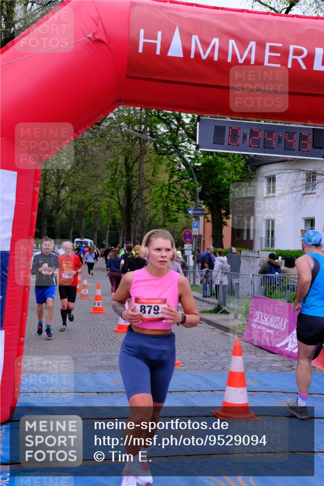 19.04.2026 - Hammer Lauf Tim E. http://msf.ph/oto/9529094 19.04.2026 10:09:52 Ziel 107, 672, 871, 879, 888, 909, 910, 1114, 1142, 1298, 1356, 1641, 1692, 1700, 1731 meine-sportfotos.de