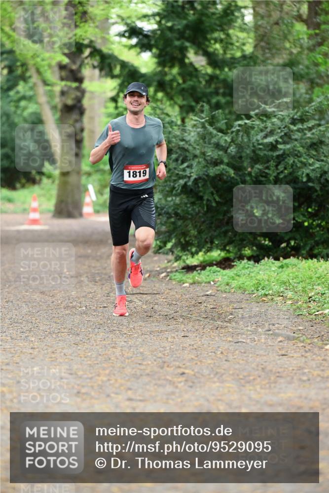 19.04.2026 - Hammer Lauf Dr. Thomas Lammeyer http://msf.ph/oto/9529095 19.04.2026 10:00:02 Laufen 1819 meine-sportfotos.de