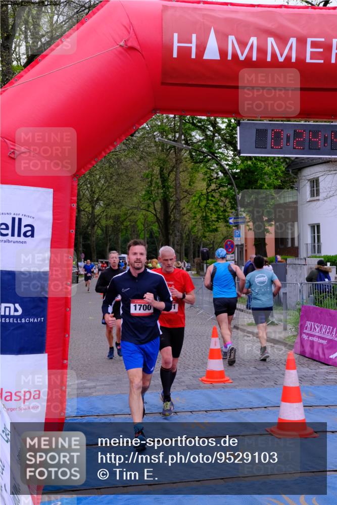 19.04.2026 - Hammer Lauf Tim E. http://msf.ph/oto/9529103 19.04.2026 10:09:54 Ziel 672, 871, 879, 1114, 1298, 1356, 1641, 1692, 1700, 1731 meine-sportfotos.de